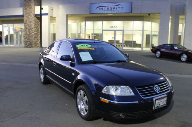 Volkswagen Passat 2001 photo 5