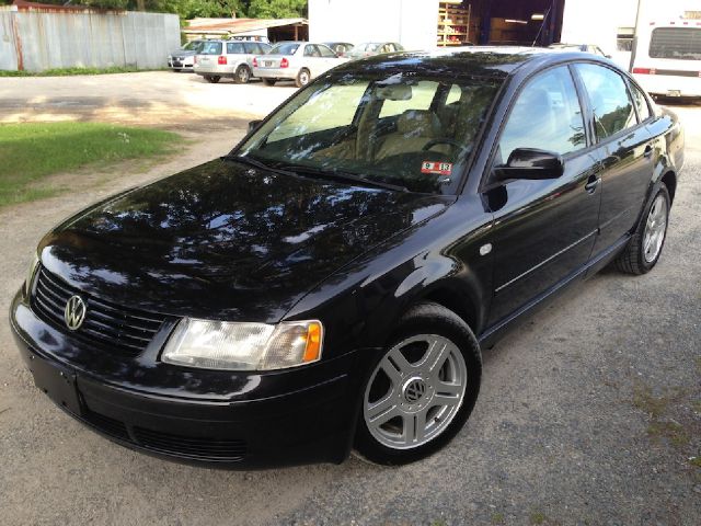 Volkswagen Passat 2001 photo 3