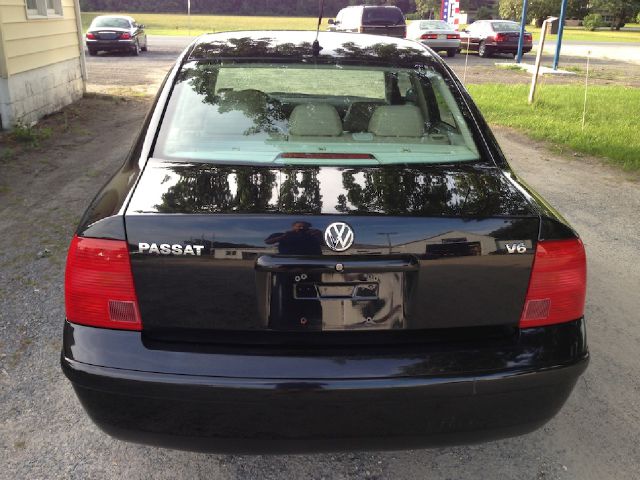 Volkswagen Passat 2001 photo 4