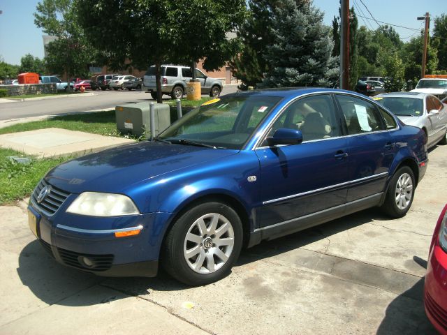 Volkswagen Passat 2001 photo 1