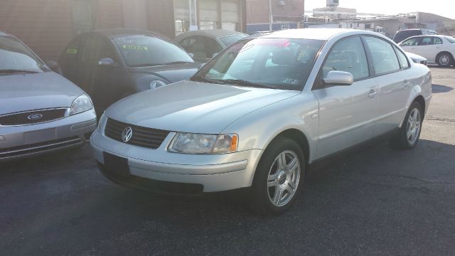 Volkswagen Passat 2001 photo 9