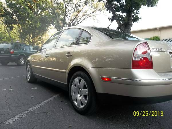 Volkswagen Passat 2001 photo 4