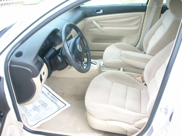 Volkswagen Passat 2001 photo 3