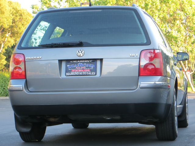 Volkswagen Passat 2002 photo 12