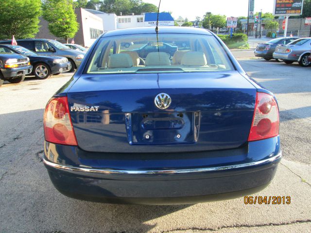 Volkswagen Passat 2002 photo 14