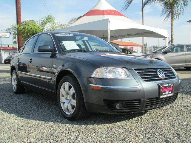 Volkswagen Passat 2002 photo 3