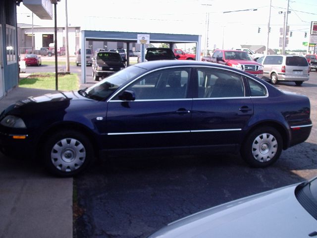 Volkswagen Passat 2002 photo 2