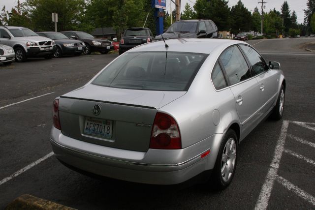 Volkswagen Passat 2002 photo 4