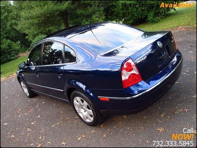 Volkswagen Passat 2002 photo 4