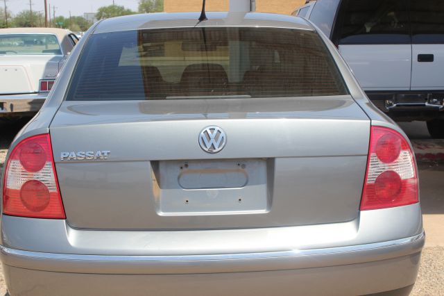 Volkswagen Passat 2002 photo 2