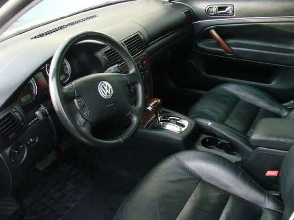 Volkswagen Passat 2002 photo 1