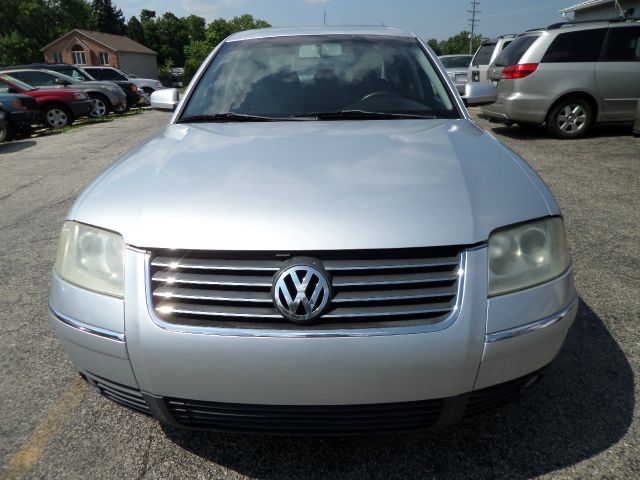 Volkswagen Passat 2002 photo 2