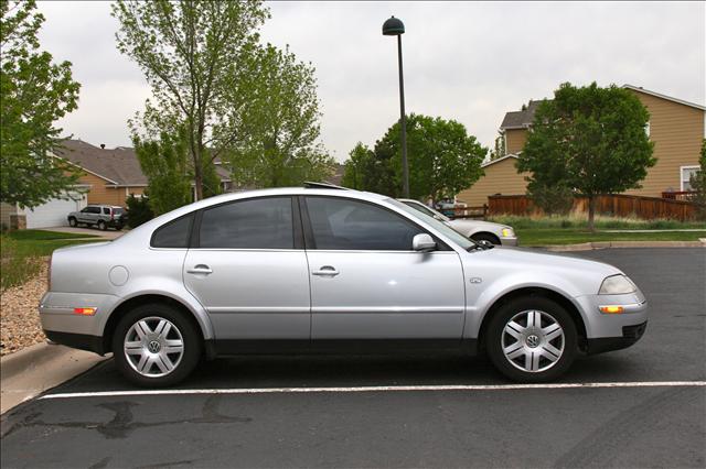 Volkswagen Passat 2002 photo 3