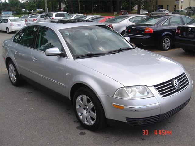 Volkswagen Passat 2002 photo 3