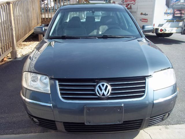 Volkswagen Passat 2002 photo 3