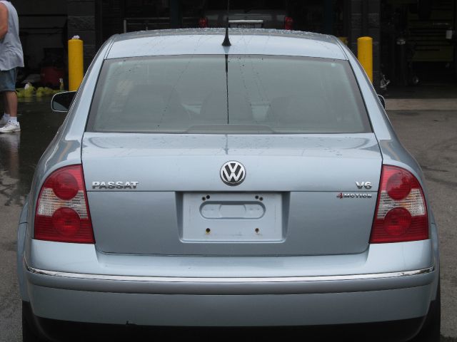 Volkswagen Passat 2002 photo 14