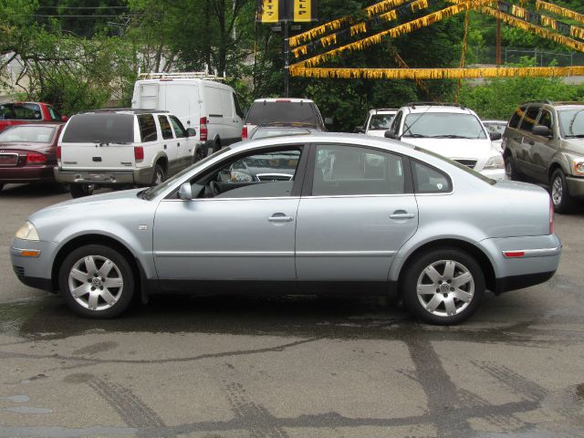 Volkswagen Passat 2002 photo 17