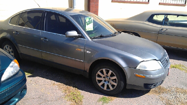 Volkswagen Passat 2002 photo 1