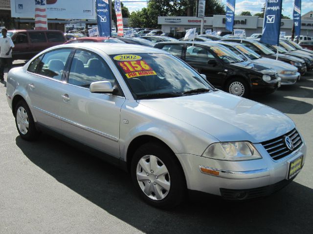 Volkswagen Passat 2002 photo 4