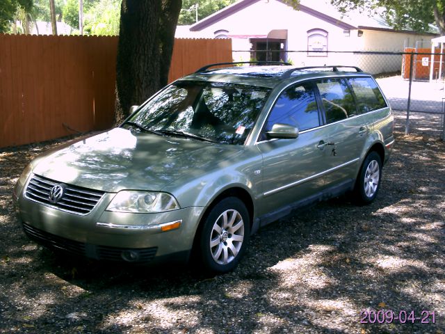 Volkswagen Passat 2002 photo 3