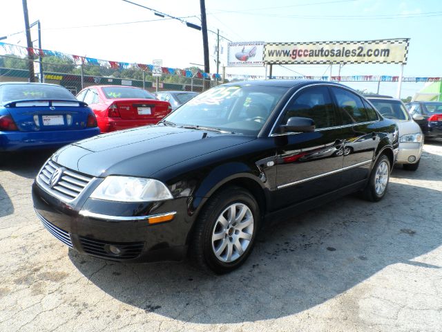 Volkswagen Passat 2003 photo 1