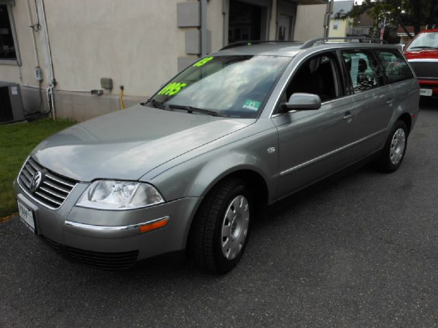 Volkswagen Passat 2003 photo 4