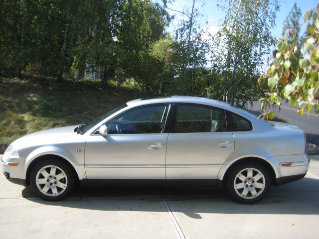 Volkswagen Passat 2003 photo 1