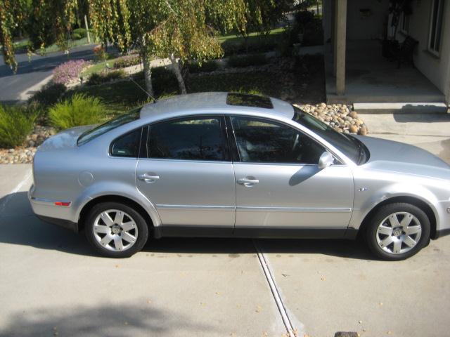 Volkswagen Passat 2003 photo 4