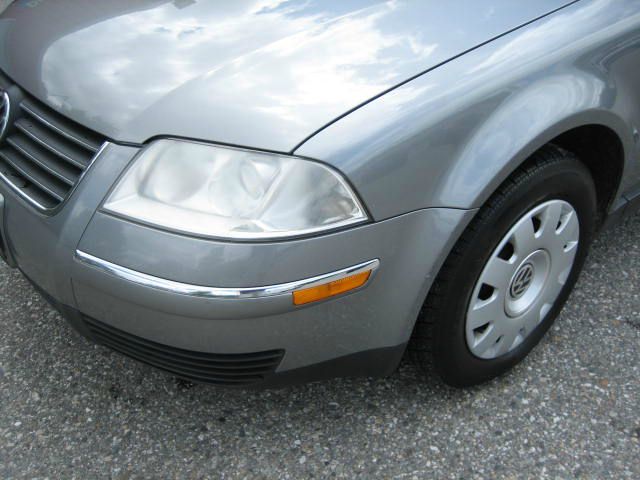 Volkswagen Passat 2003 photo 8