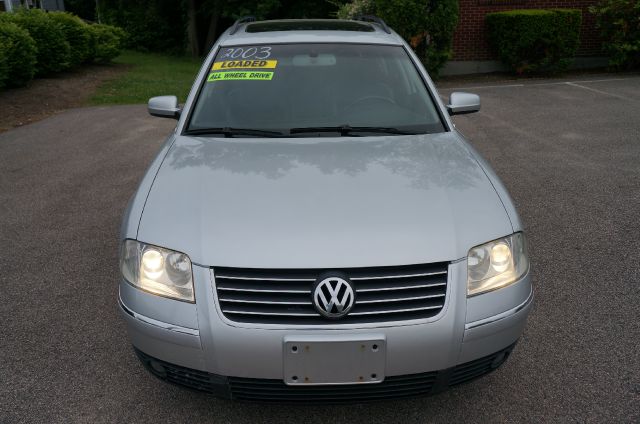 Volkswagen Passat 2003 photo 3