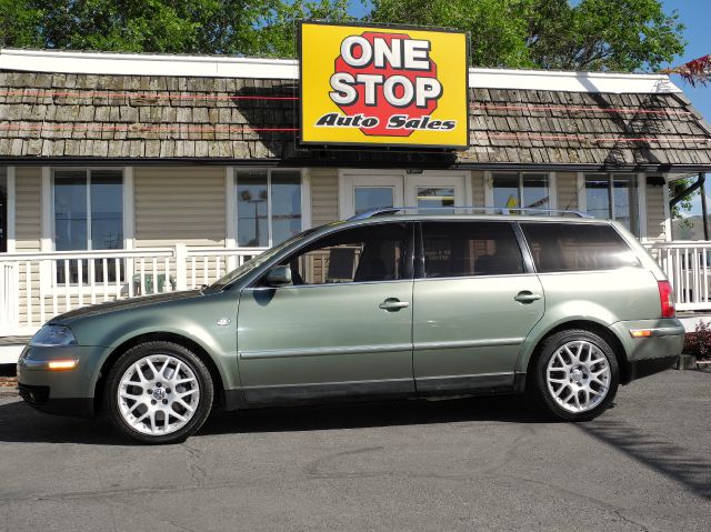 Volkswagen Passat LS W/leather Seats Wagon