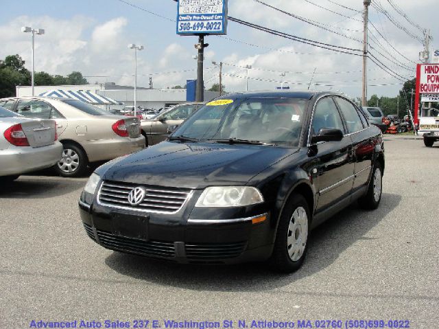 Volkswagen Passat 2003 photo 2