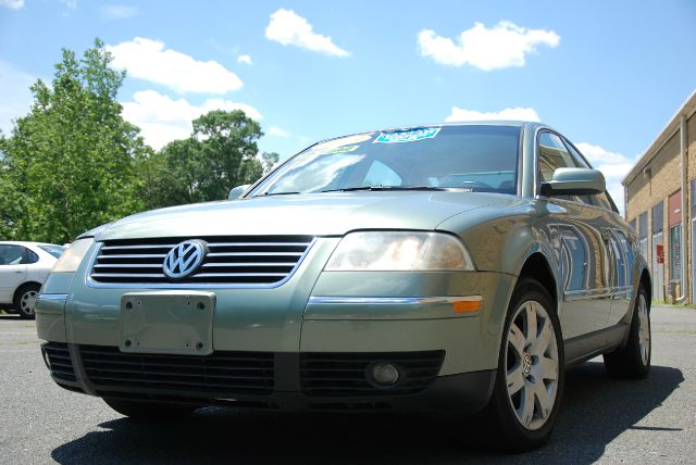 Volkswagen Passat 2003 photo 4