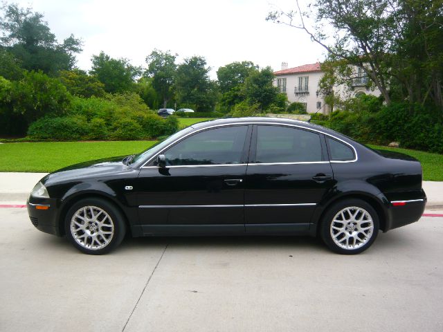 Volkswagen Passat 2003 photo 3