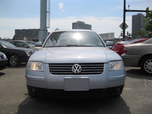 Volkswagen Passat 2003 photo 19