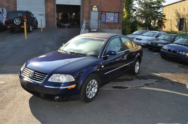 Volkswagen Passat 2003 photo 3