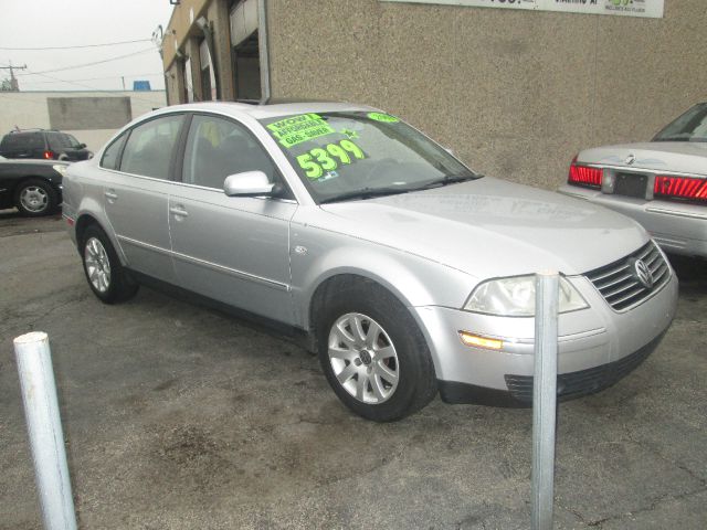 Volkswagen Passat 2003 photo 4