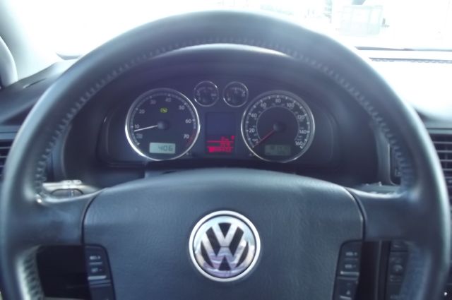 Volkswagen Passat 2003 photo 19