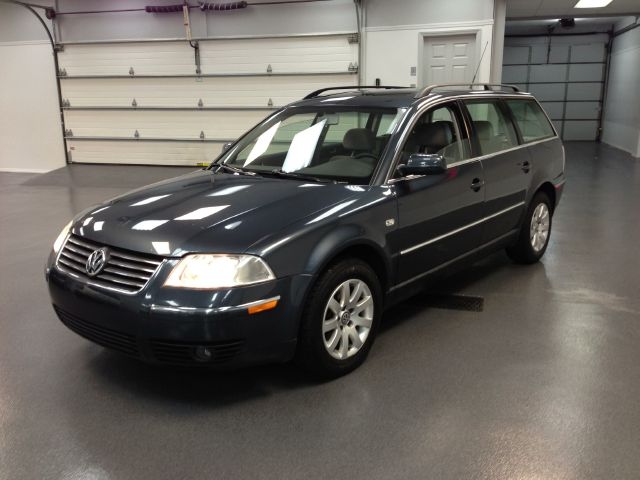 Volkswagen Passat 2003 photo 4