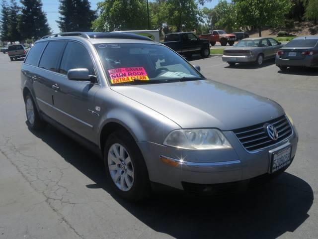 Volkswagen Passat 2003 photo 8