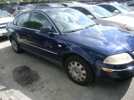 Volkswagen Passat 2003 photo 1