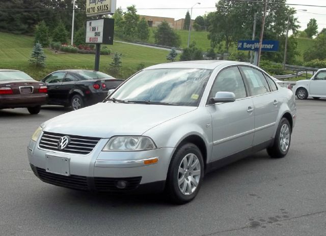 Volkswagen Passat 2003 photo 3