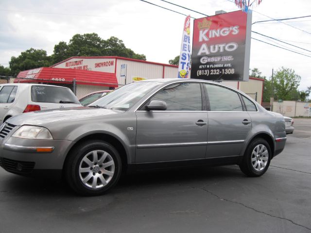 Volkswagen Passat 2003 photo 21