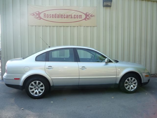 Volkswagen Passat 2003 photo 4