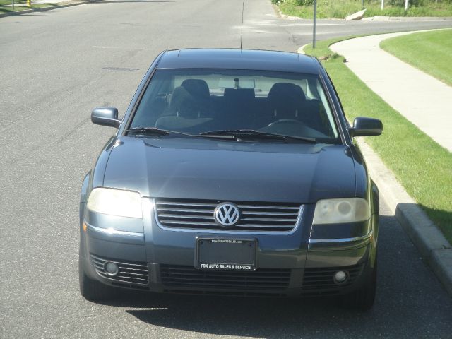Volkswagen Passat 2003 photo 18