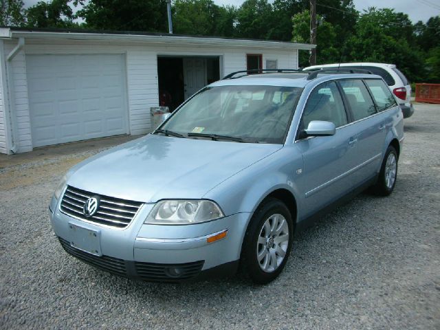 Volkswagen Passat 2003 photo 3