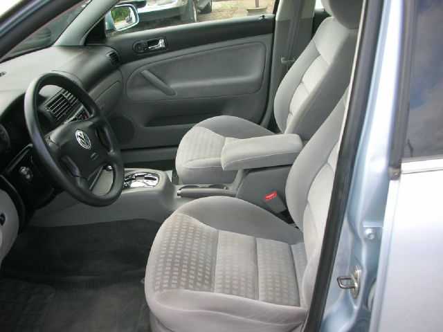 Volkswagen Passat 2003 photo 6