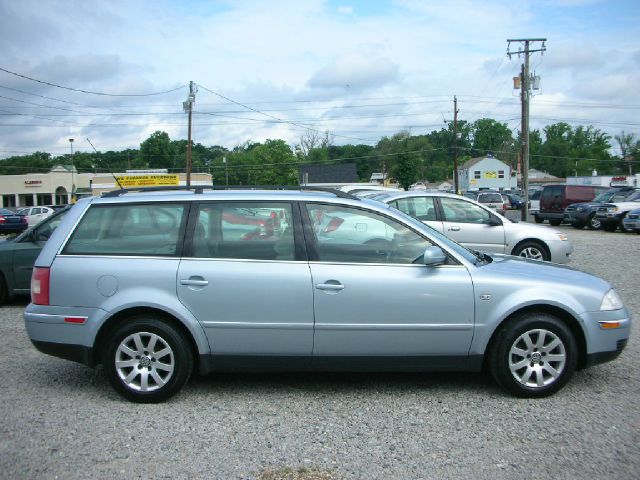 Volkswagen Passat 2003 photo 7