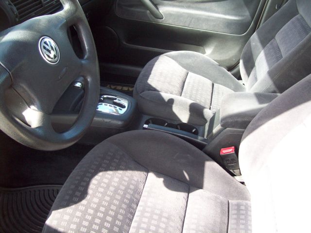 Volkswagen Passat 2003 photo 4