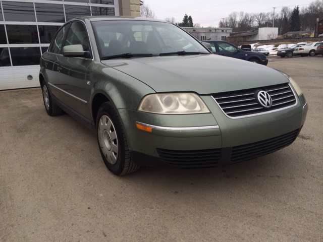 Volkswagen Passat 2003 photo 3